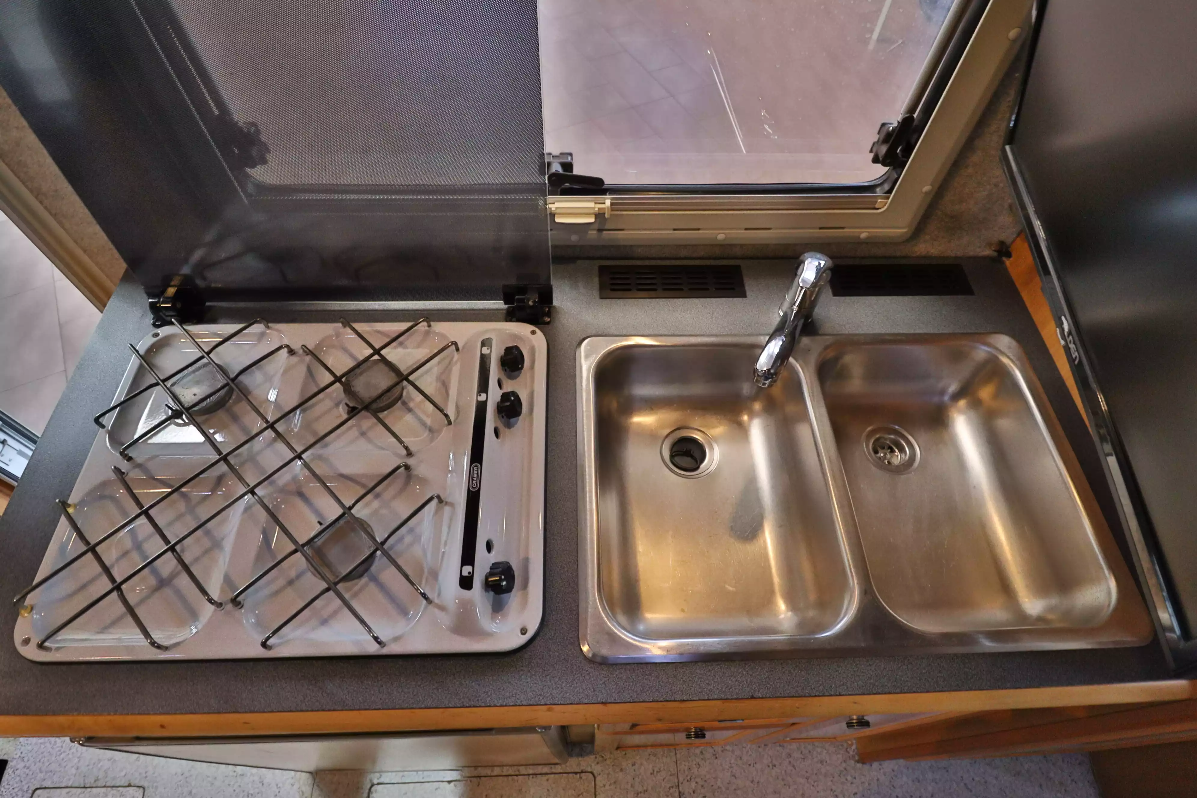 NIESMANN + BISCHOFF Flair A 6700 TA